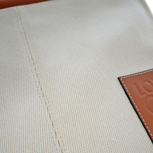 Loewe Cushion Tote Bag Shoulder Leather Brown Ivory White Tan Logo - Picture 9 of 9